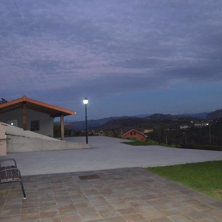 Apartamentos Rurales Penon Blanco Penerudes Buitenkant foto