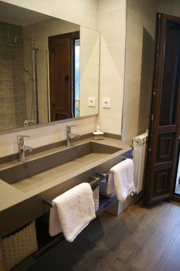Apartamentos Rurales Penon Blanco Penerudes Buitenkant foto